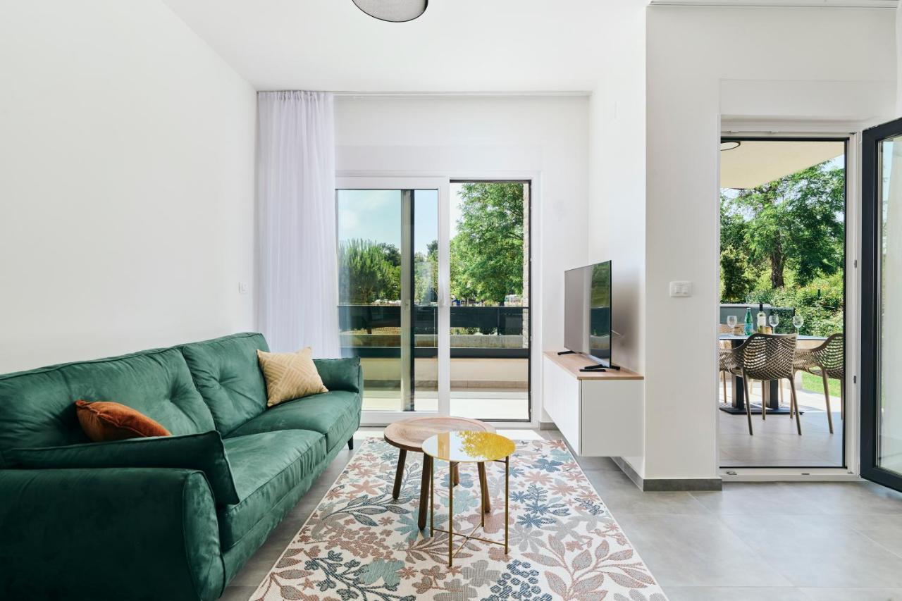 Apartments San Maris Umag Exterior photo