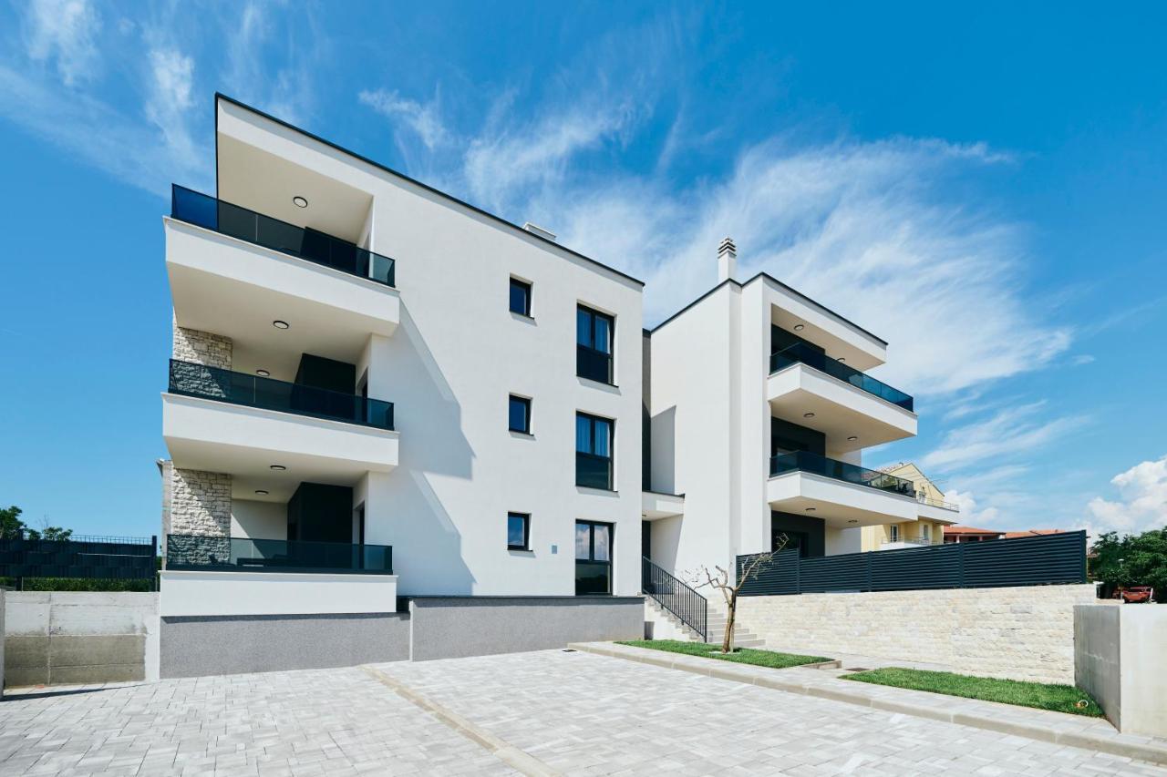 Apartments San Maris Umag Exterior photo
